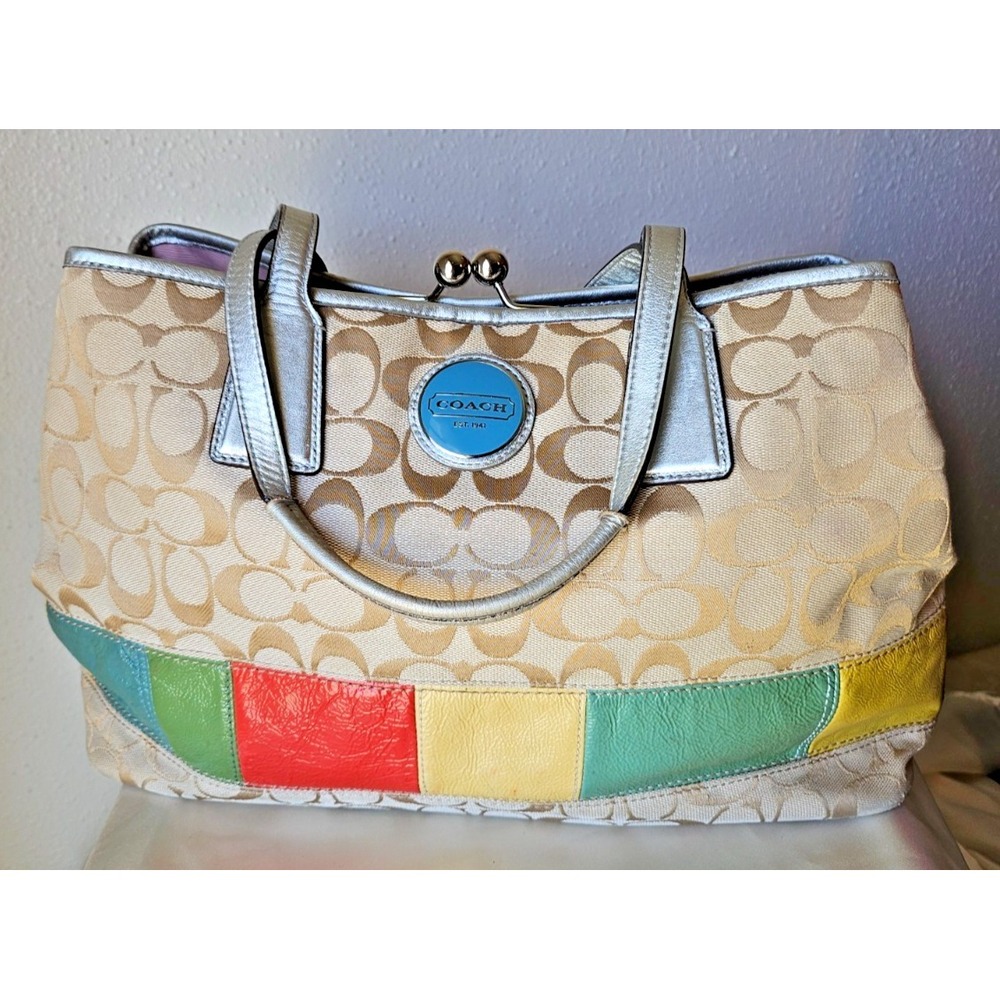 Rare Coach Logo Kisslock Tote F1444‎ Beige/Multicolor/Metallic Silver Leather